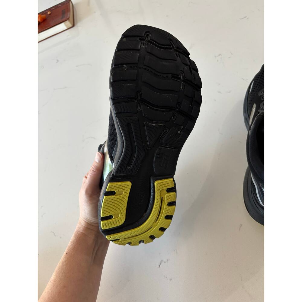 Brooks Ghost 15 running shoes sz 10 W athletic black comfort support excellent - Picture 8 of 11